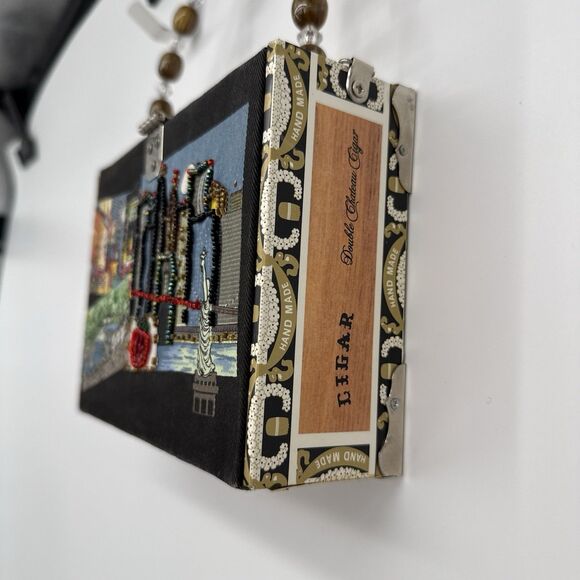NYC Cigar Box Novelty Purse Bag Beaded Skyline Funky Style - Picture 2 of 12